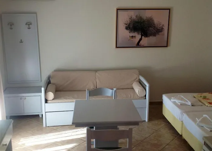 Aparthotel I Plaka (Naxos)