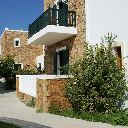 I Plaka (Naxos)