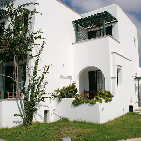 I Plaka (Naxos)