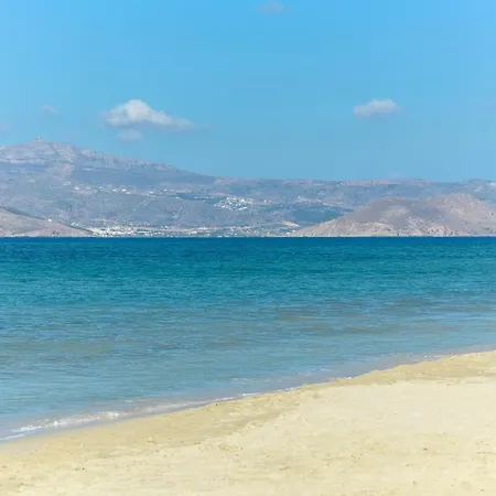 I 2* Plaka (Naxos)
